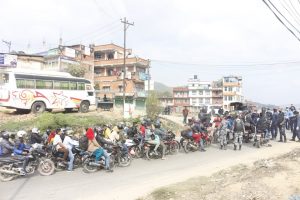 लकडाउन उल्लङ्घन गरी सञ्चालन गरेका ५० सवारी साधन नियन्त्रणमा