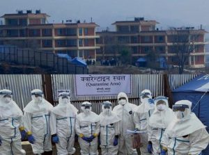 क्वारेन्टाइनमा रहेकाको स्वाब नमूना सङ्कलन