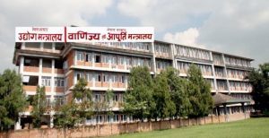 अत्यावश्यक वस्तु उत्पादन गर्ने उद्योग पूर्ण क्षमतामा चलाउन सरकारको आग्रह