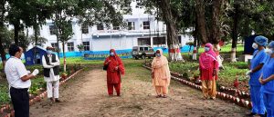 काेशी अस्पतालमा उपचाररत चार जना काेराेनामुक्त भई अस्पतालबाट डिस्चार्ज