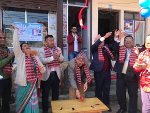 धुलिखेलमा दादुरा-रुबेला निवारण अभियान: पहिलो चरणको खोप कार्यक्रम शुरु