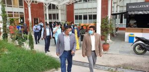 सांसदहरुबाट निरिक्षण गर्दै धुलिखेल नगरको कोरोना आइसोलेसन