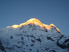 एकैदिन ६७ जना अन्नपूर्ण हिमालको चुचुरोमा