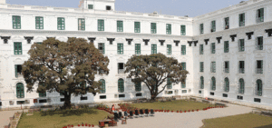 सरकारी भवन निर्माणले गति लिँदै सरकारी भवन निर्माणले गति लिँदै