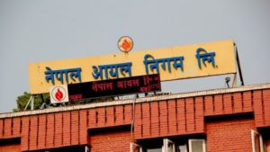 मध्यरातदेखि लागू हुने गरी पेट्रोलियम पदार्थको मूल्य वृद्धि मध्यरातदेखि लागू हुने गरी पेट्रोलियम पदार्थको मूल्य वृद्धि