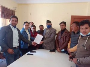 चिकित्सा शिक्षामा बढी शुल्क असुल्ने कलेजलाई कारबाही गर्न विद्यार्थी संगठनहरुको माग चिकित्सा शिक्षामा बढी शुल्क असुल्ने कलेजलाई कारबाही गर्न विद्यार्थी संगठनहरुको माग