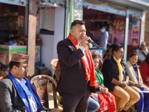 नेकपा एमाले धुलिखेल टोल टोलमा नेकपा एमाले धुलिखेल टोल टोलमा